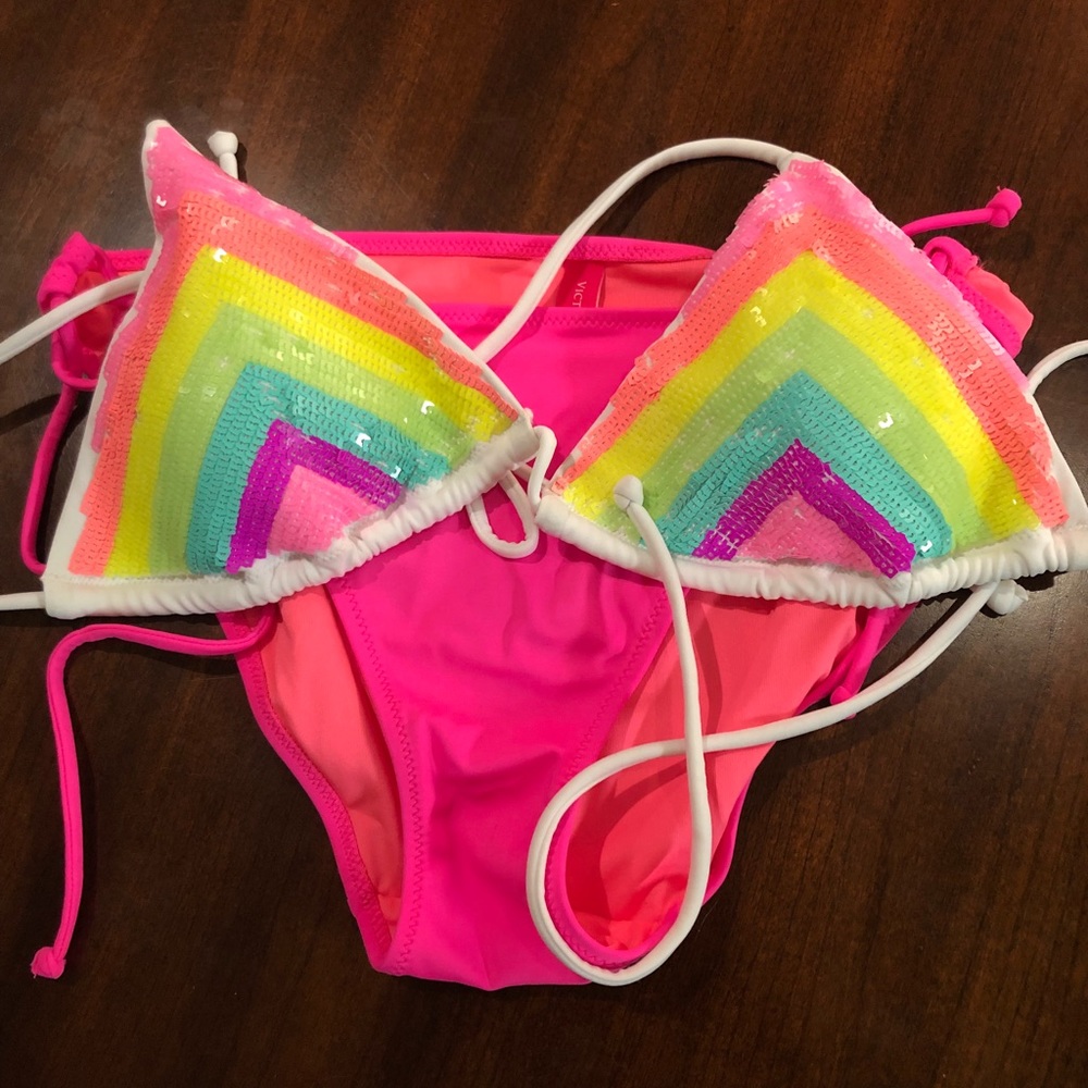Victoria’s Secret rainbow bikini